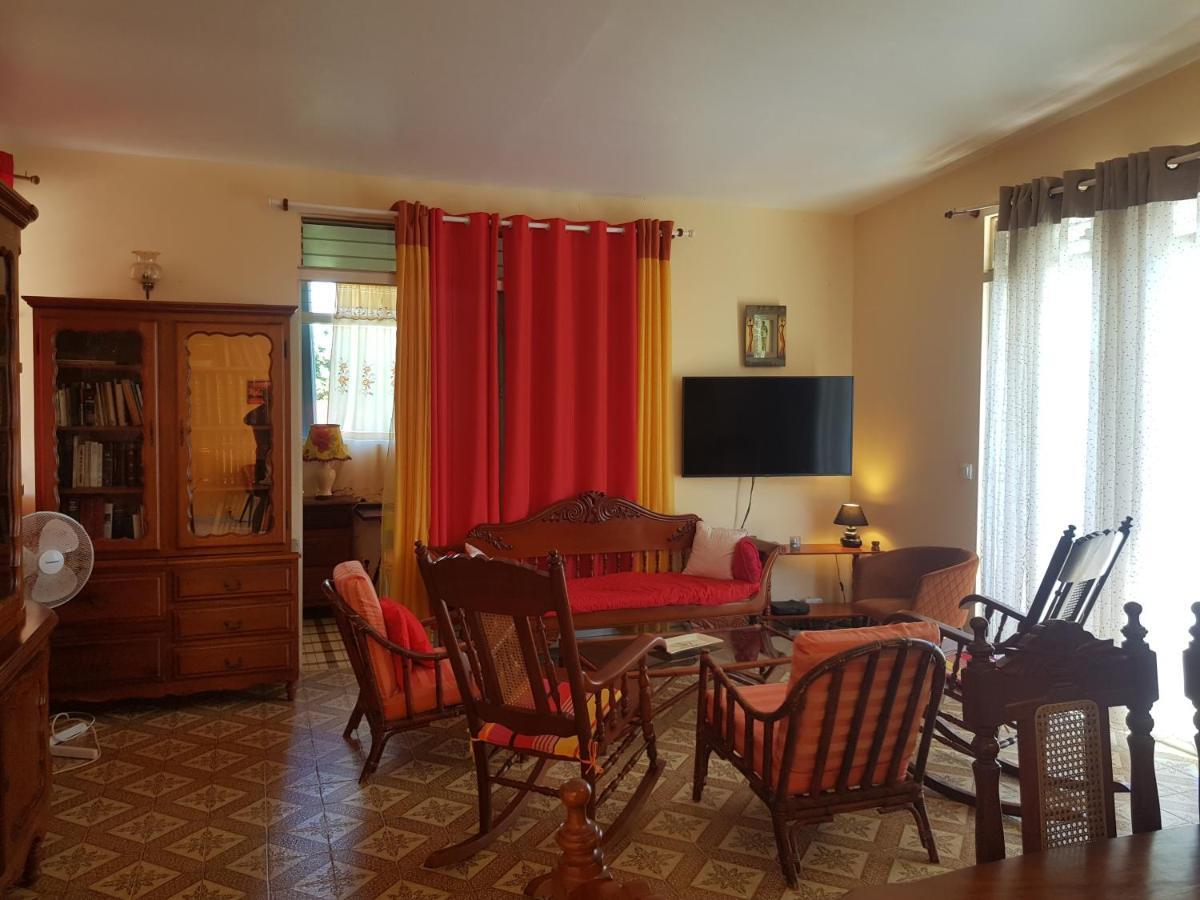 La maison aux Orchidées Petit-Bourg Esterno foto